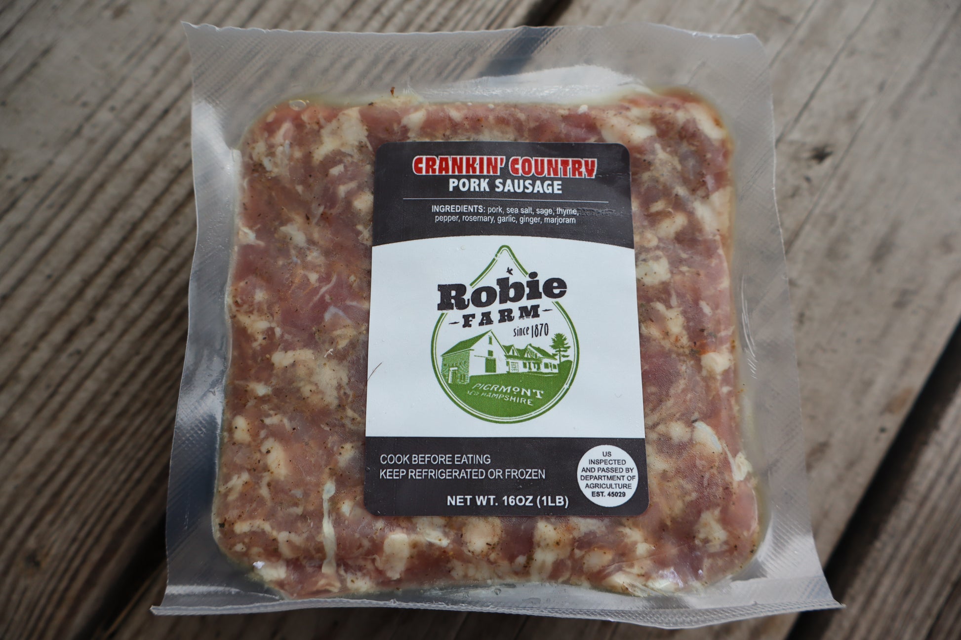 Crankin' Country pork breakfast ground sausage, raw and seasoned