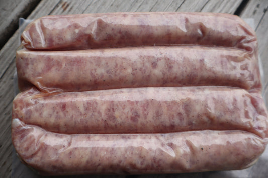 4 raw sausages in a vacuum sealed package
