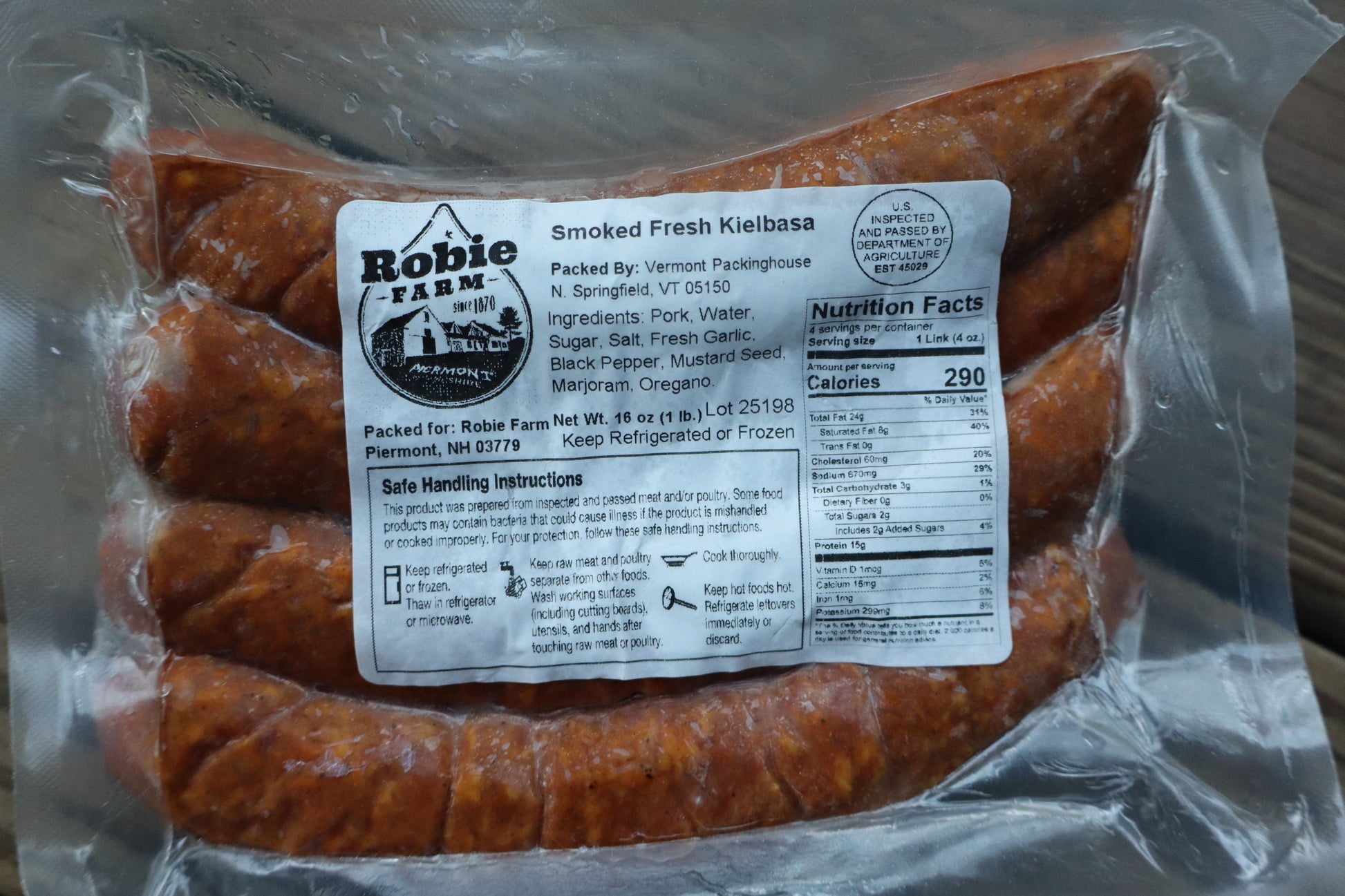 Packaged smoked fresh kielbasa with Robie Farm label 